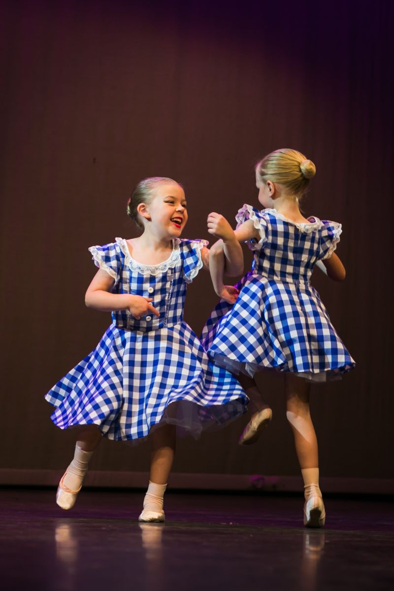 Five year old Ballet dancers in Woking Surrey